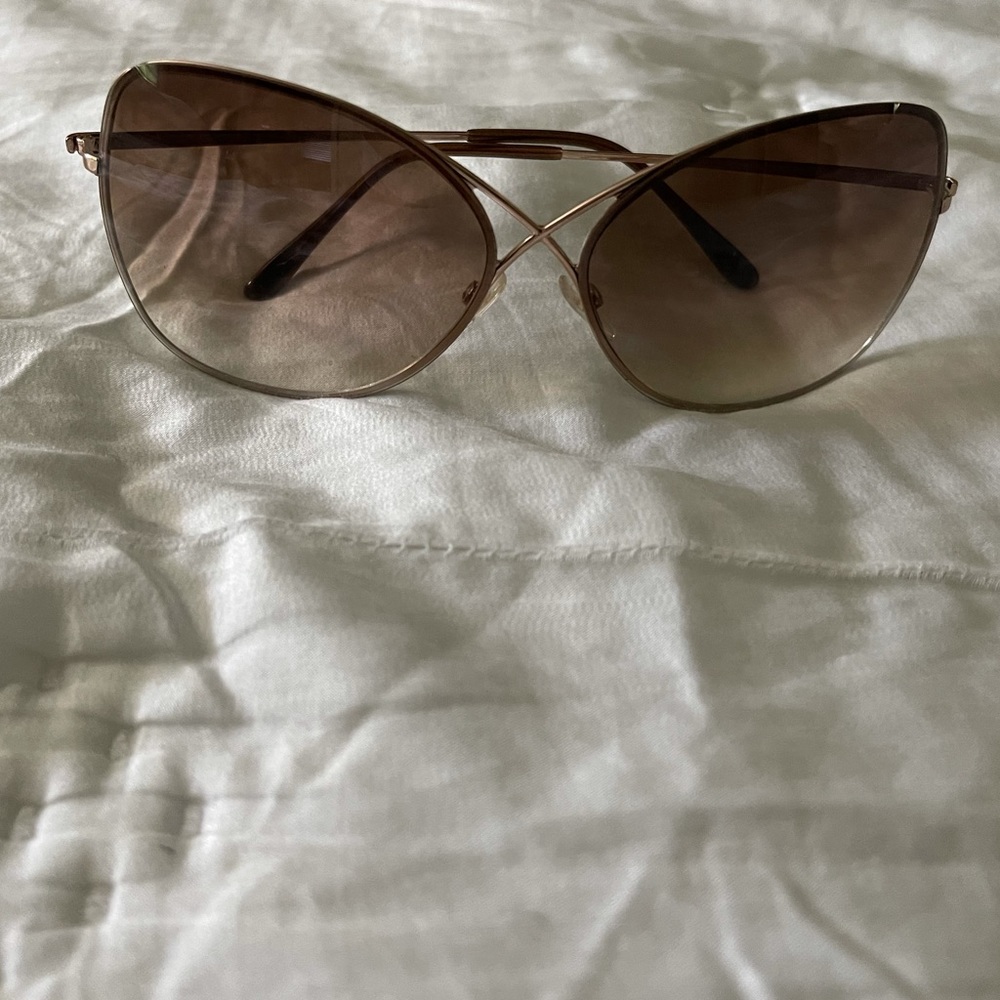 Tom Ford Colette Sunglasses TF250